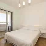 Casa de Férias Stunning In Marina Di Ragussa