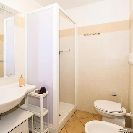 Holiday home 4 Bedroom Gorgeous In Marina Di Ragussa Marina di Ragusa