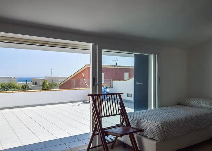 Stunning Home In Marina Di Ragussa *