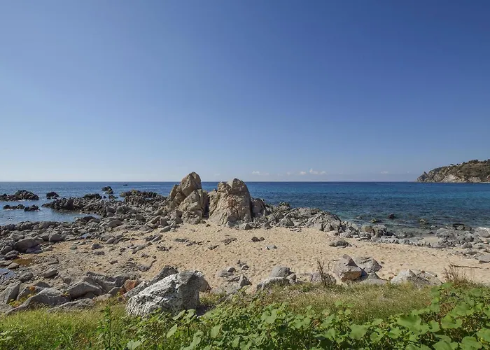 Stunning Home In Marina Di Ragussa Casa vacanze *